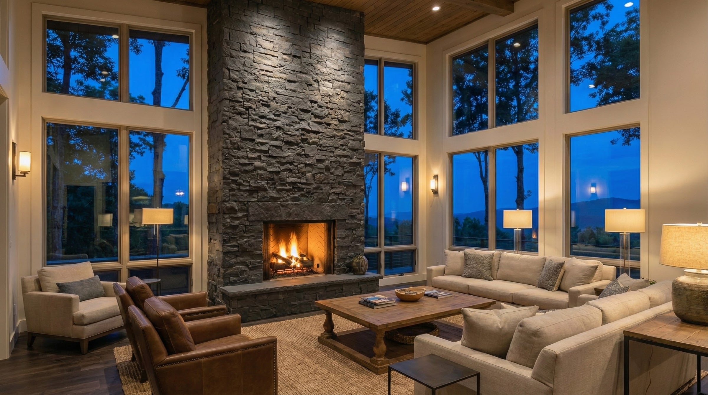 Build your hero with flexible media